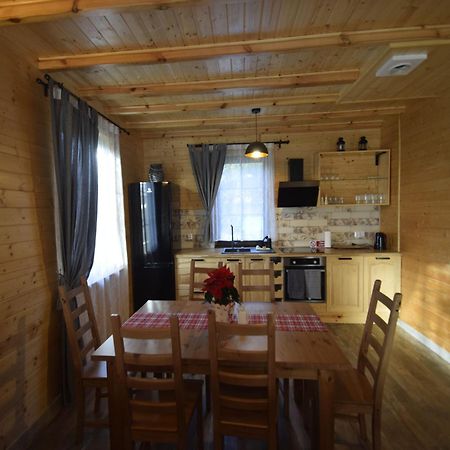 Wooden Holiday Home in Skrzynia with Terrace Osiek  Zewnętrze zdjęcie