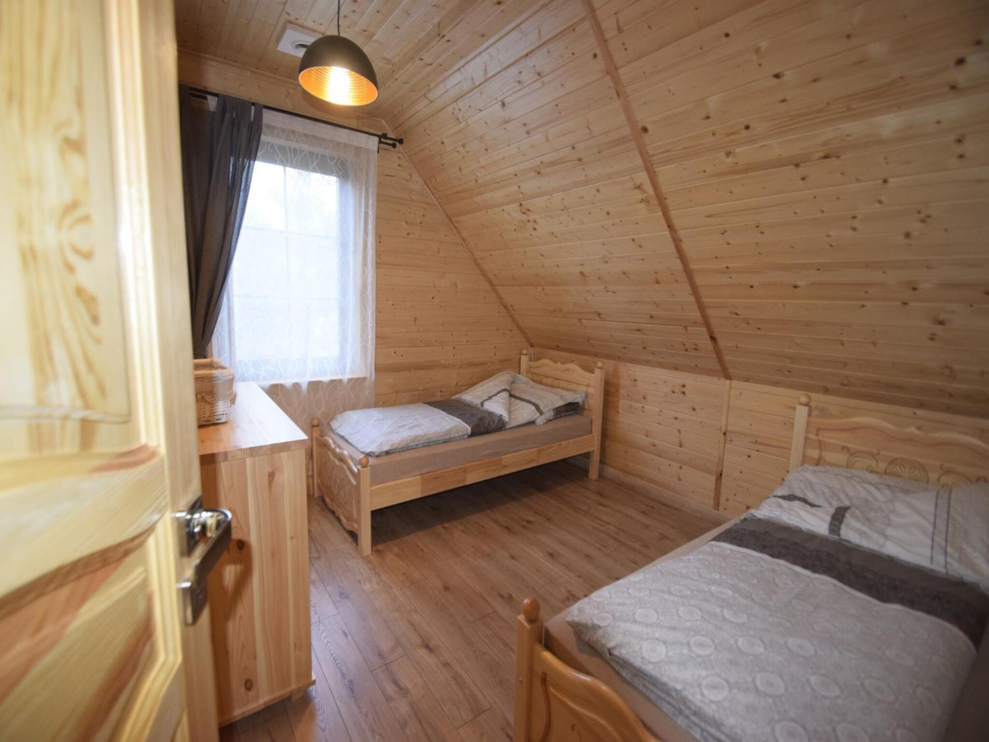 Wooden Holiday Home in Skrzynia with Terrace Osiek  Zewnętrze zdjęcie