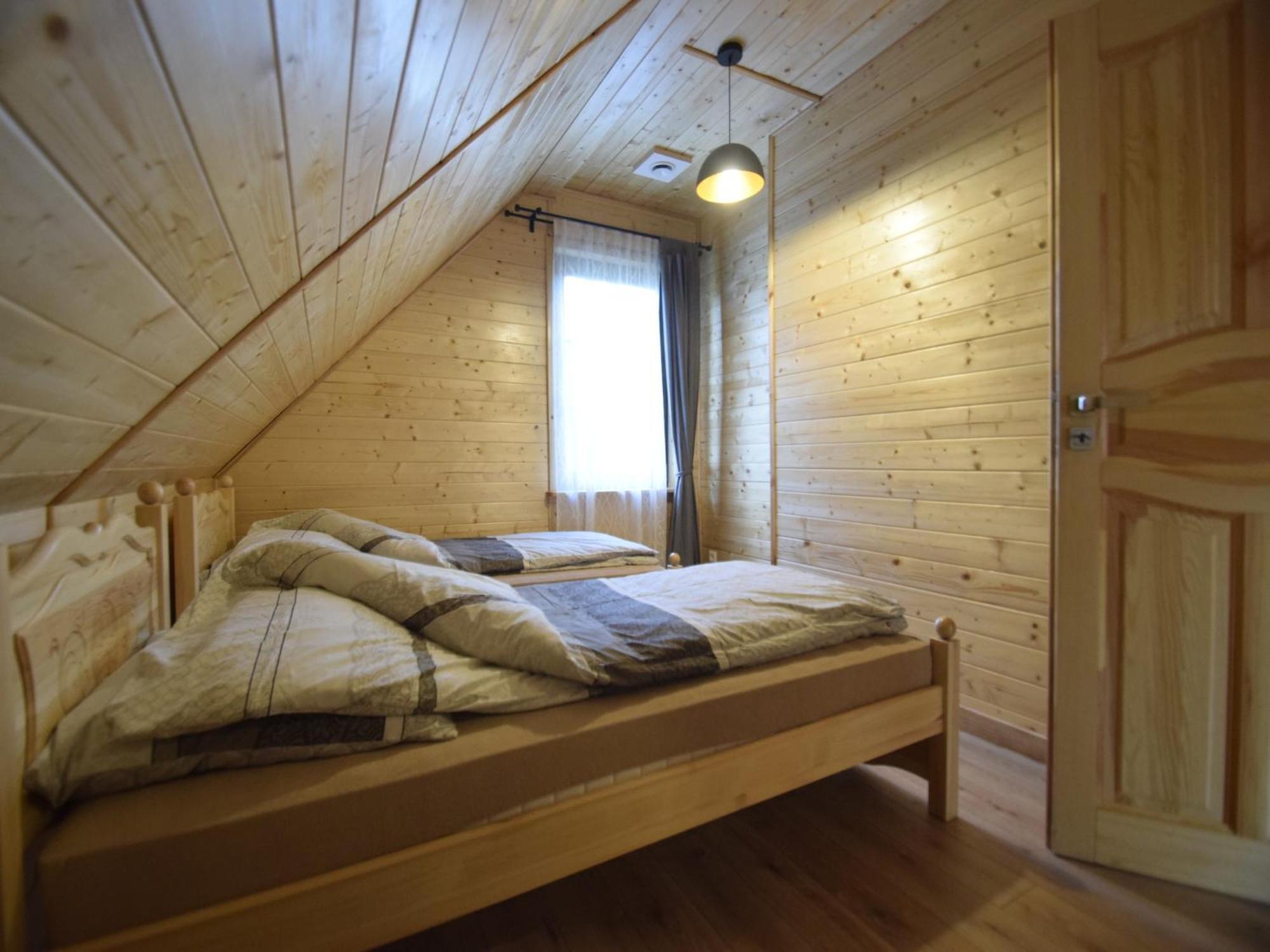 Wooden Holiday Home in Skrzynia with Terrace Osiek  Zewnętrze zdjęcie