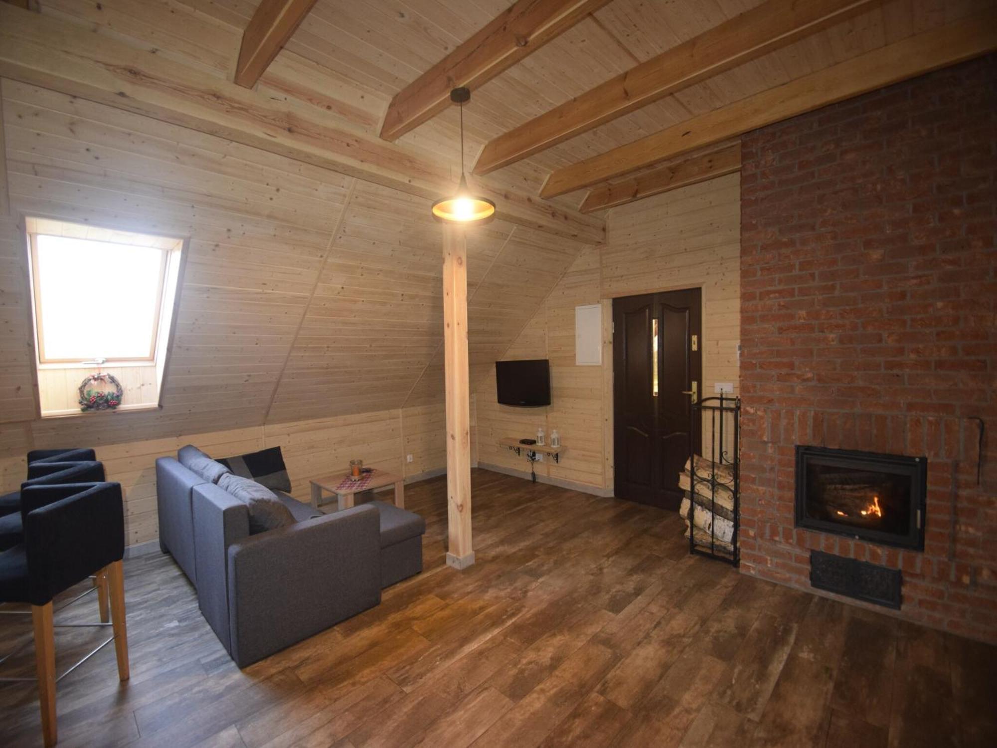 Wooden Holiday Home in Skrzynia with Terrace Osiek  Zewnętrze zdjęcie
