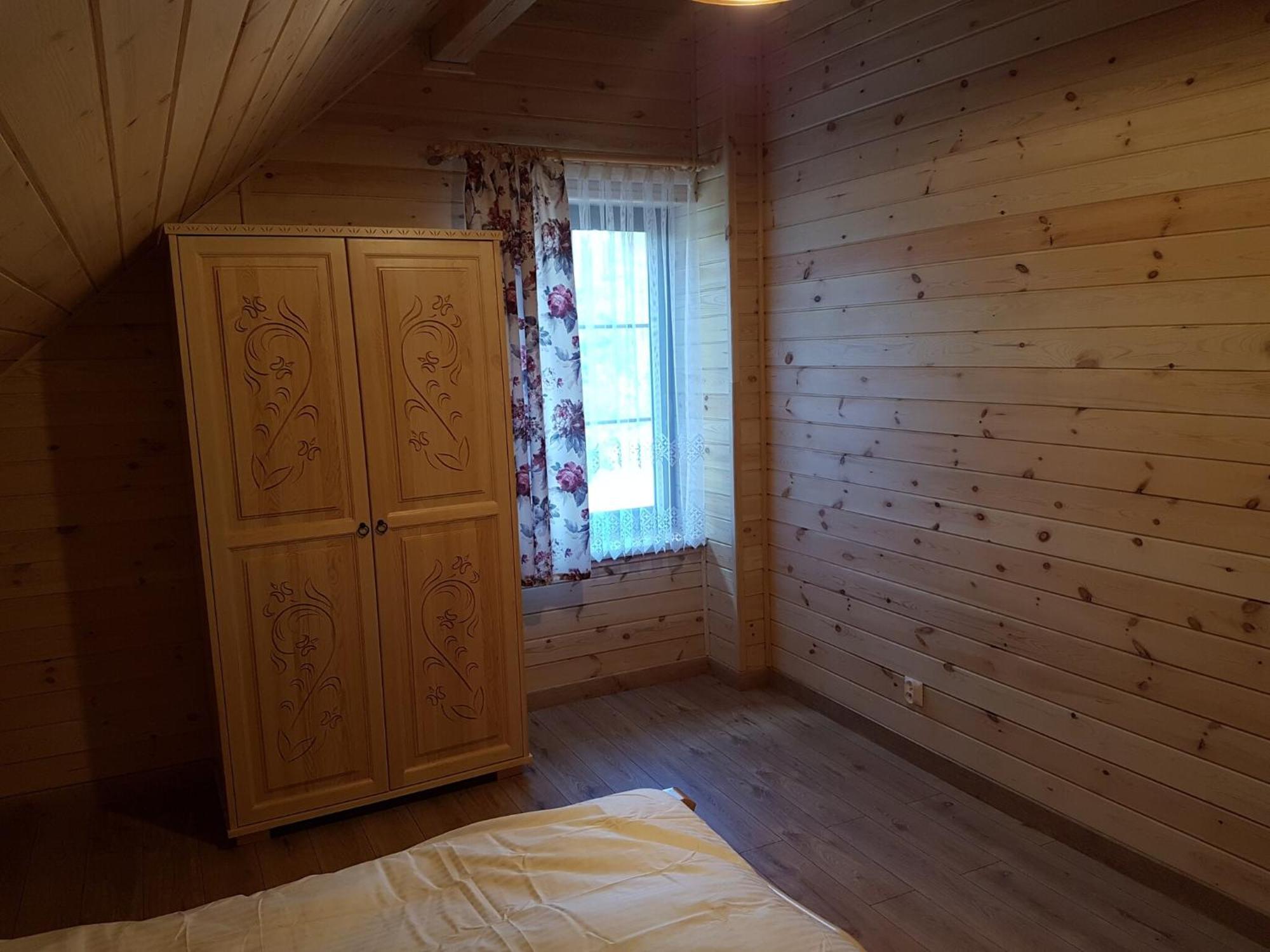 Wooden Holiday Home in Skrzynia with Terrace Osiek  Zewnętrze zdjęcie